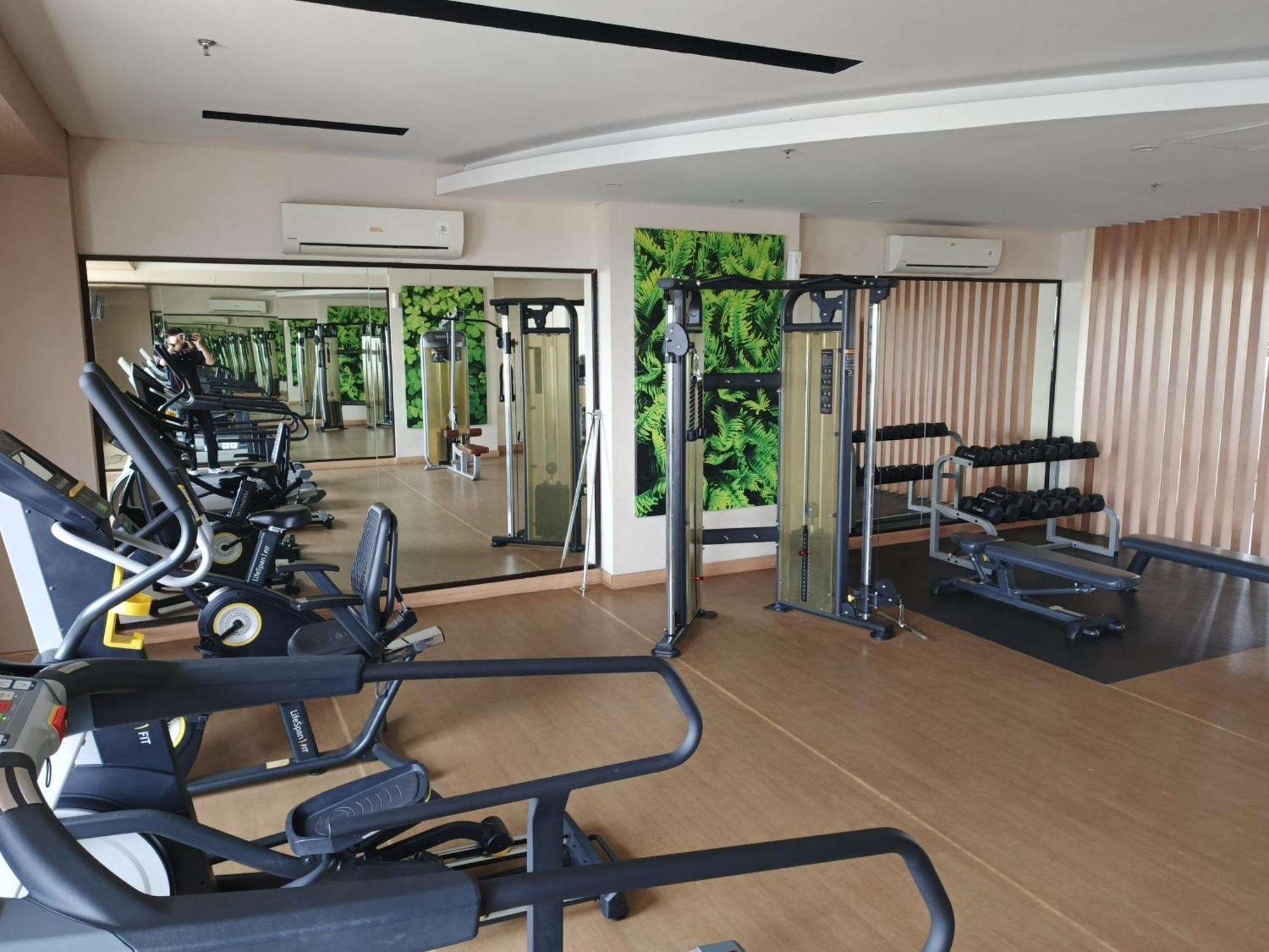 2Br Lucky Tower Residence Jakarta Old Town Top Floor Condo 외부 사진