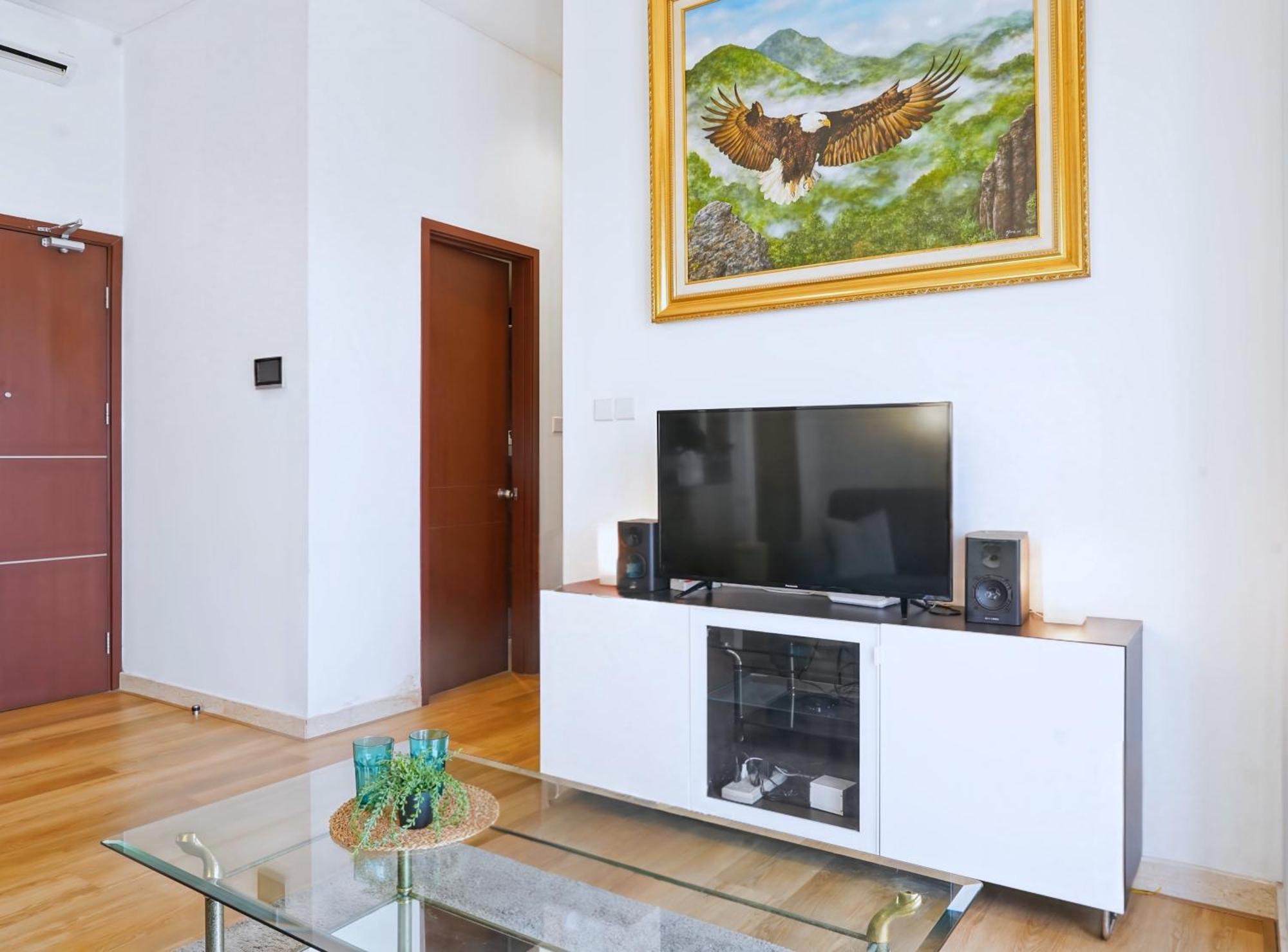 2Br Lucky Tower Residence Jakarta Old Town Top Floor Condo 외부 사진